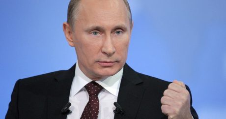 Путин уволил одиннадцать генералов