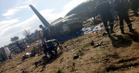 На месте крушения самолета в Алжире нашли тела 247 погибших