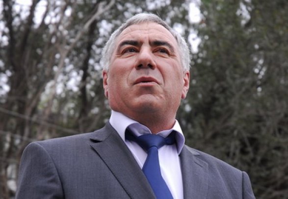 Кандидат в президенты Хафиз Гаджиев проголосовал за Ильхама Алиева