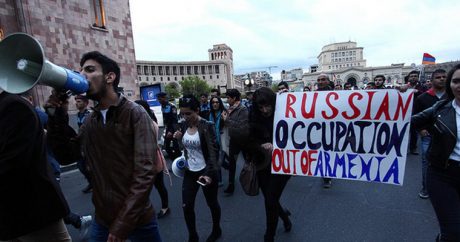 Украинский эксперт: «Россия до конца не сможет содержать и поддерживать Армению»