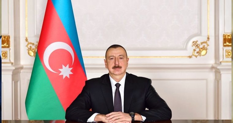 Президент Ильхам Алиев поздравил глав Индонезии и Габона