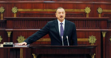 Ильхам Алиев принес присягу
