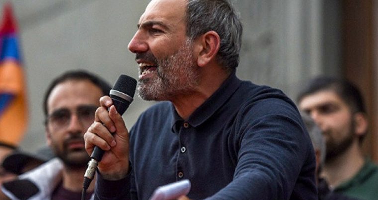 Никол Пашинян стал кандидатом на пост премьера Армении