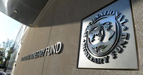 МВФ прогнозирует рост экспорта товаров и услуг Азербайджана в 2019 году до 24 млрд. долларов
