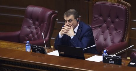 Спикер парламента Армении покинул заседание во время речи Пашиняна