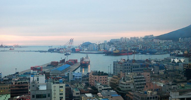 В Южной Корее вновь арестовали российское судно