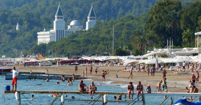 Загрузка турецких отелей достигла двухлетнего максимума