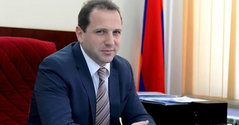 Пашинян назвал имя нового министра обороны Армении