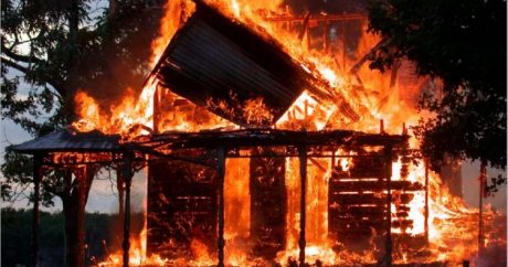 В Масаллах во время пожара в доме погибли муж с женой