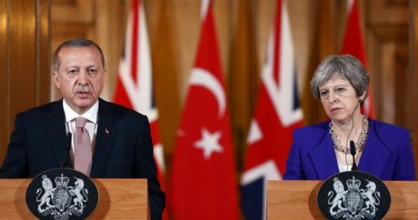 Политолог: «Сближение Турции с Россией всегда волновало Великобританию»