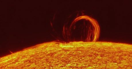 Астрономы сообщили о произошедшей в четверг вспышке на Солнце