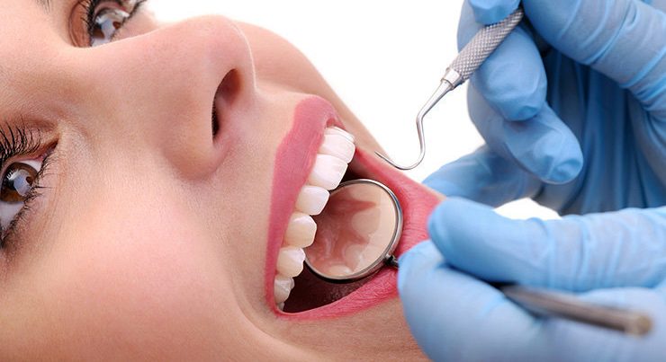 Почему выпадают здоровые зубы