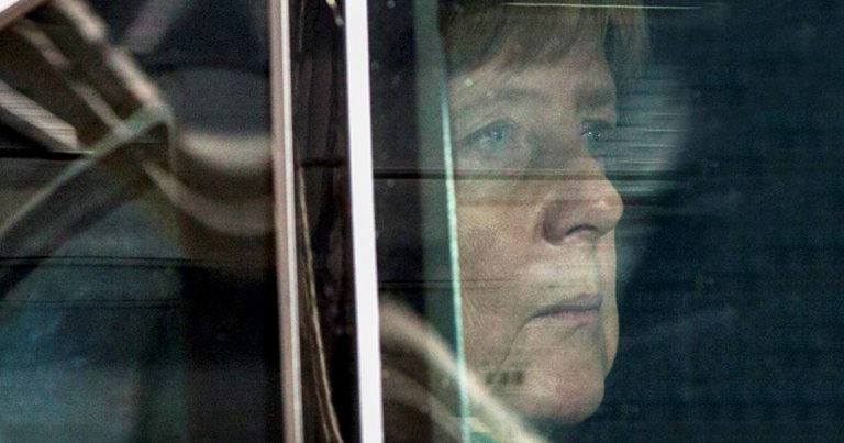 СМИ обвинили Меркель в развале Евросоюза