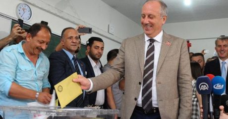 Главный оппонент Эрдогана и другие лидеры проголосовали на выборах — ВИДЕО
