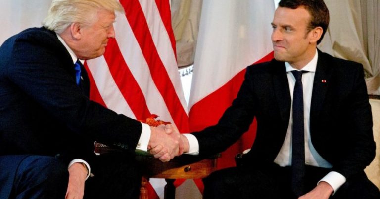 Макрон вцепился в Трампа на G7 — ВИДЕО
