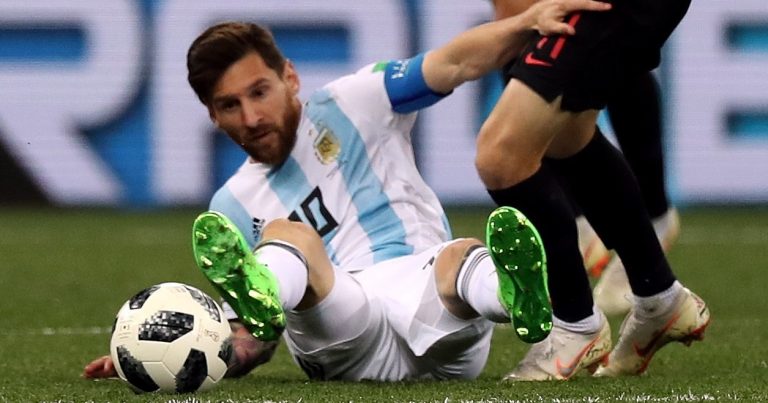«Нас унизили». Как аргентинские СМИ отреагировали на проигрыш сборной