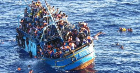 У берегов Туниса затонула лодка с мигрантами: более 50 человек погибли