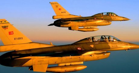 ВВС Турции нанесли удар по базам террористов в Кандиле