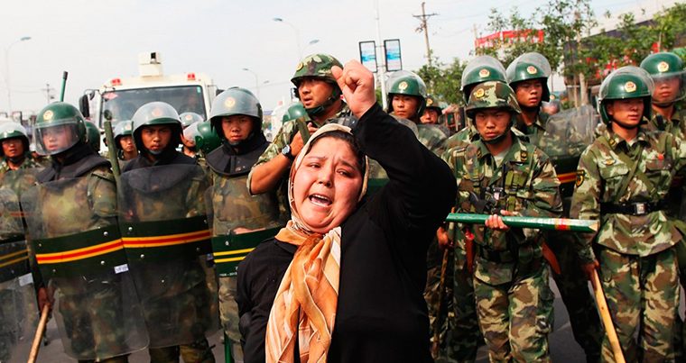 Геноцид в XXI веке: что делают с уйгурами в колониях Китая?