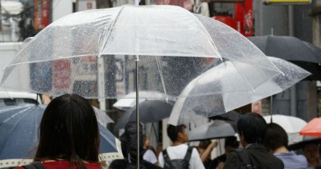 Японские инженеры создали летающий зонтик — ФОТО
