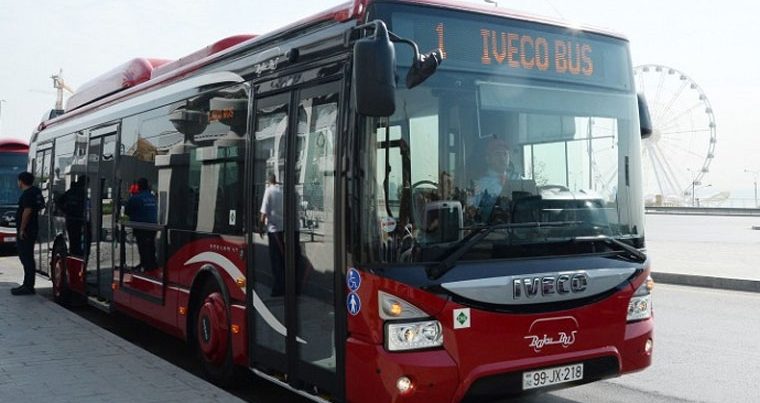 В Баку запускаются новые автобусные маршруты