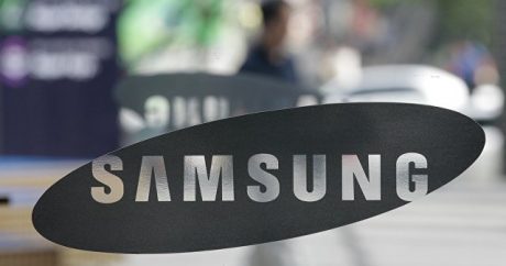 Samsung анонсировала небьющиеся дисплеи для смартфонов