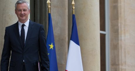 Франция заявила о начале торговой войны между Евросоюзом и США