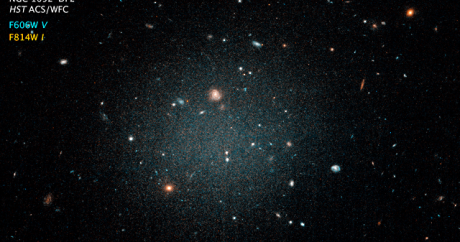 Астрономы усомнились в существовании галактики, где нет темной материи