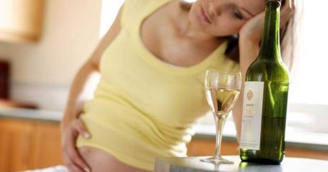 Алкоголь и беременность: есть ли опасность?