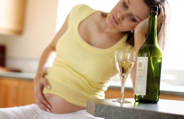 Алкоголь и беременность: есть ли опасность?