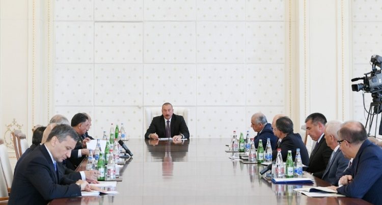 Ильхам Алиев провел совещание, посвященное ситуации в энергосистеме страны