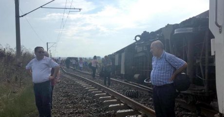 Минтранс Турции назвал причину крушения поезда