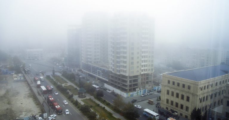 Названы причины запыленности воздуха в Баку