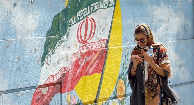 Иран подал в Международный суд иск против США из-за санкций