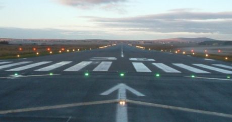 В аэропорту Вануату на взлетной полосе столкнулись несколько самолетов