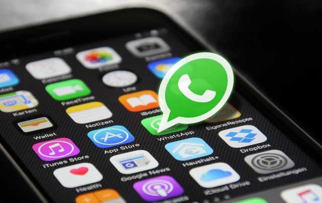 Шокирующий вирус атаковал пользователей WhatsApp