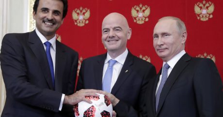 Путин передал эмиру Катара эстафету чемпионата мира по футболу