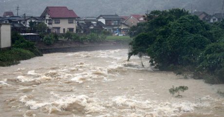 Число жертв ливней в Японии превысило 20 человек
