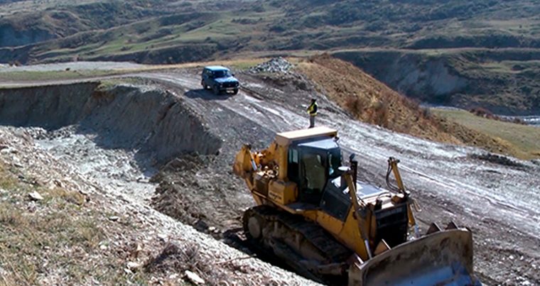 Дорога Демирчи-Лагич закрыта для движения автотранспорта