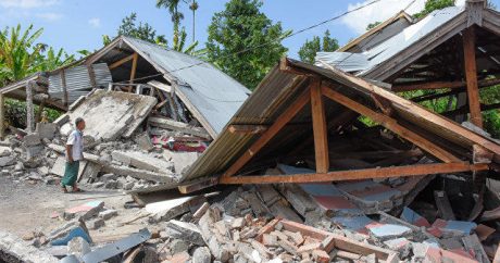 В Индонезии на острове Ломбок произошло землетрясение