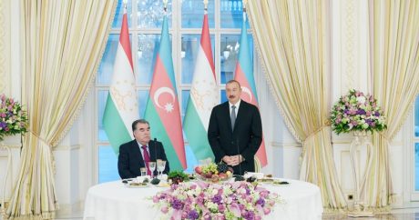 От имени Ильхама Алиева был дан официальный прием в честь Президента Таджикистана
