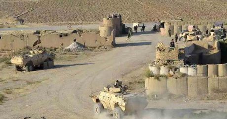 Талибы захватили военный лагерь афганской армии