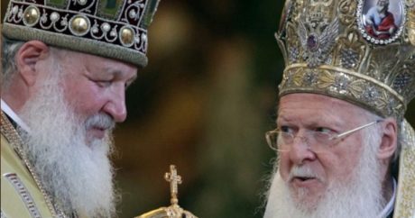 Константинополь обвинил РПЦ в аннексии УПЦ