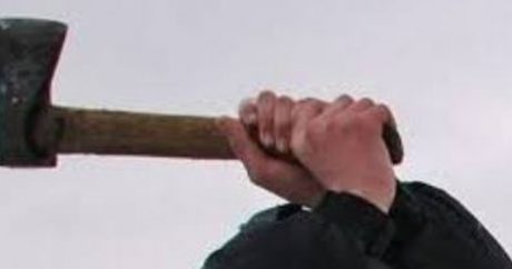 В Лянкяране мужчина зарубил шурина топором