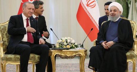 Эрдоган и Рухани провели переговоры в Тегеране