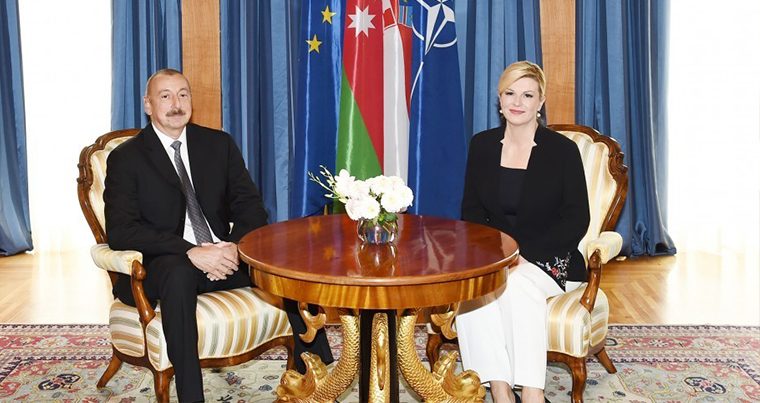 Ильхам Алиев встретился с президентом Хорватии