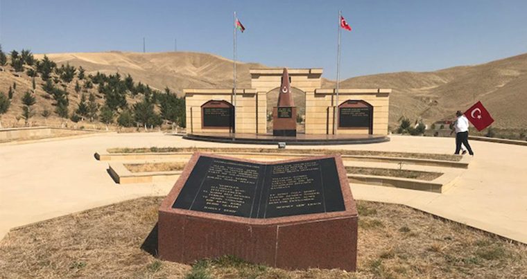 В Шамахы после капитального ремонта состоялось открытие памятника «Тюркское шехидство»