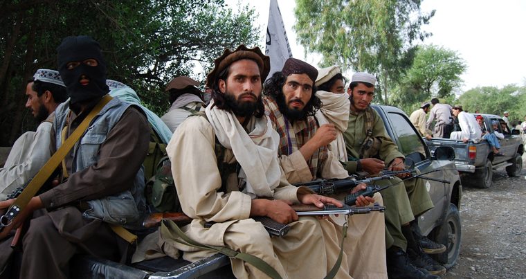 Шесть уездов провинции Газни находятся под контролем талибов