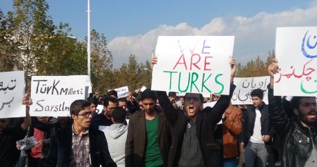 Эксперт: «Турции и Азербайджану пока невыгодно поддерживать протестное движение азербайджанцев Ирана»