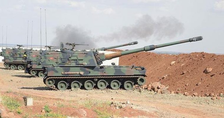 Турецкая армия обстреляла позиции террористов в Кобани
